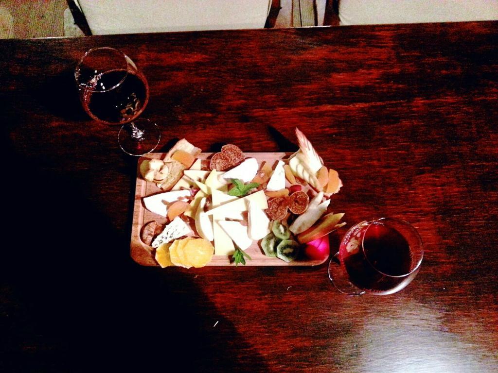 橄榄园卡巴克酒店 法拉尔雅 外观 照片